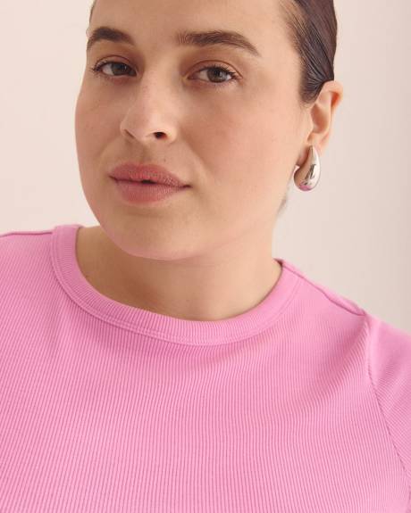 Crewneck Ribbed Baby Tee - PENN. Essentials