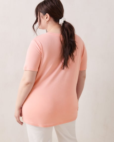 T-shirt coupe boyfriend à col en V - In Every Story