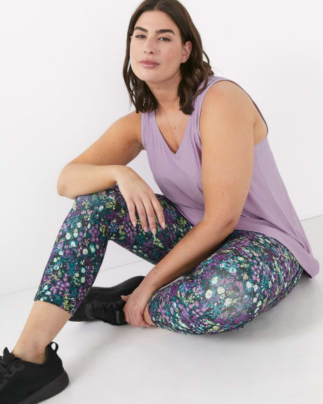 Mesh V-Neck Tank Top with Keyhole Details - Active Zone