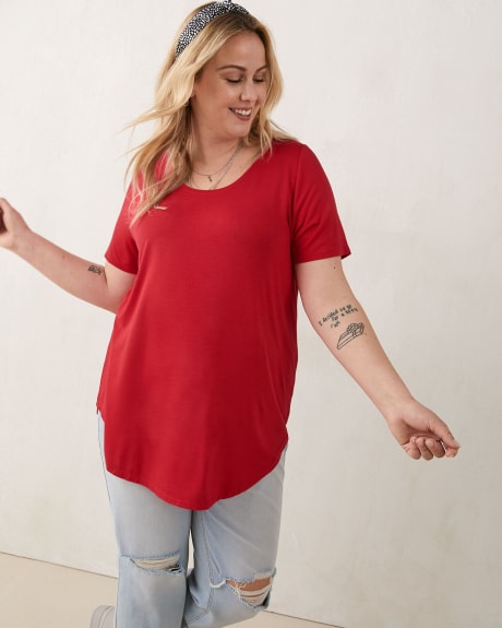 Modern Fit Short Sleeve Scoop Neck Tee - In Every Story
