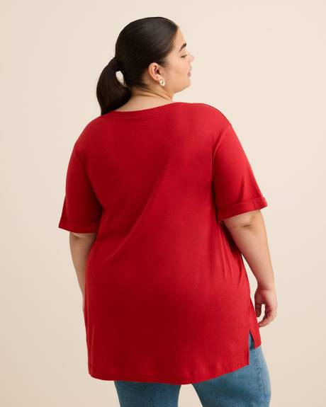 T-shirt coupe boyfriend, tissu responsable - Essentiels PENN. T-shirt coupe boyfriend, tissu responsable - Essentiels PENN.