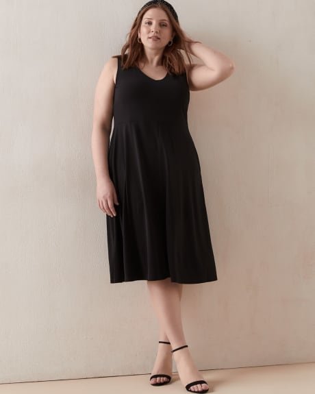 Solid Fit And Flare Midi Dress - Addition Elle