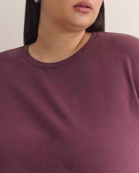 Boyfriend-Fit Ribbed Knit Tee - PENN. Essentials