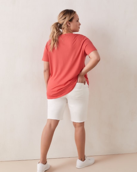 T-shirt coupe boyfriend à col en V - In Every Story