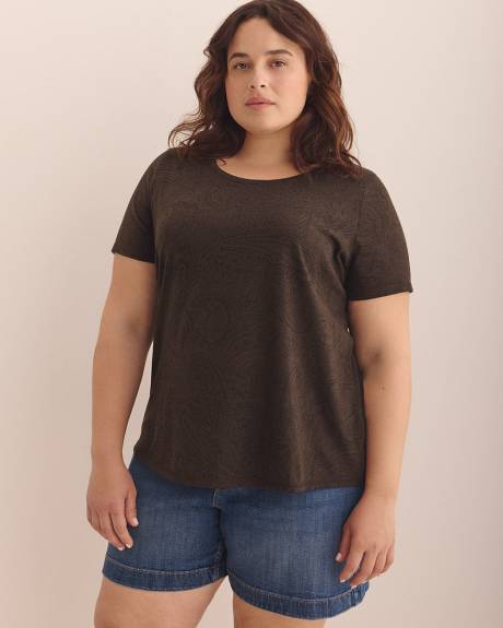 Curvy-Fit Short-Sleeve Tee - PENN. Essentials