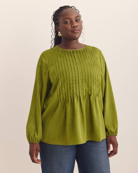 Blouse verte plissée à manches longues