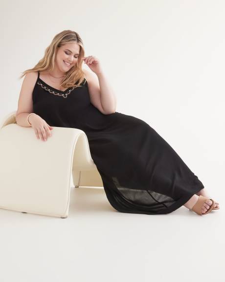 Embroidered Sleeveless Maxi Dress