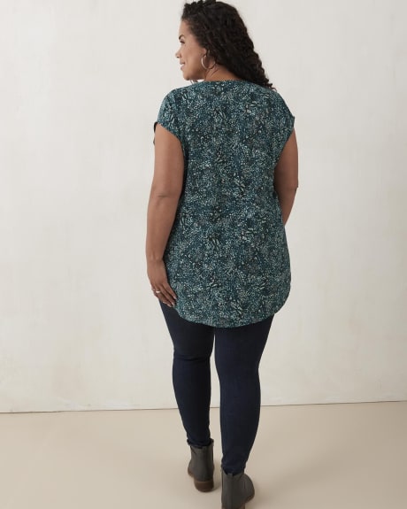 Responsible, Silky Crepe Blouse with Pintuck Details at Front