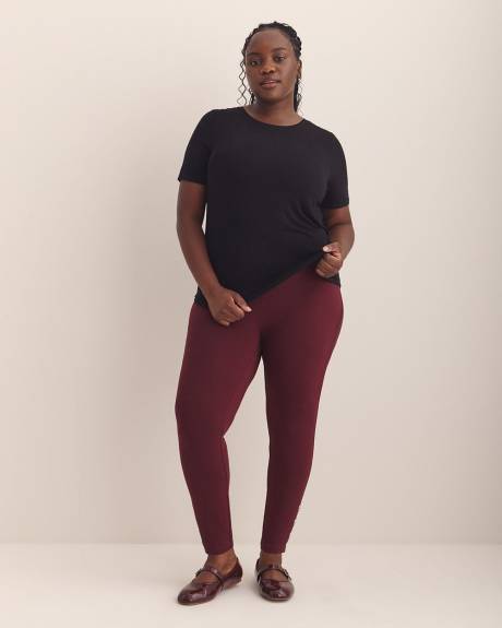 Legging tendance avec boutons à l'ourlet, tissu responsable