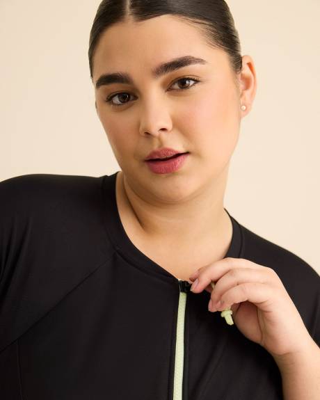 Black Short-Sleeve Rashguard with Built-In Bra - Active Zone