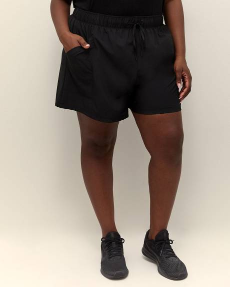 Responsible, 4-Way Stretch Bermuda Shorts with Perforated Detail