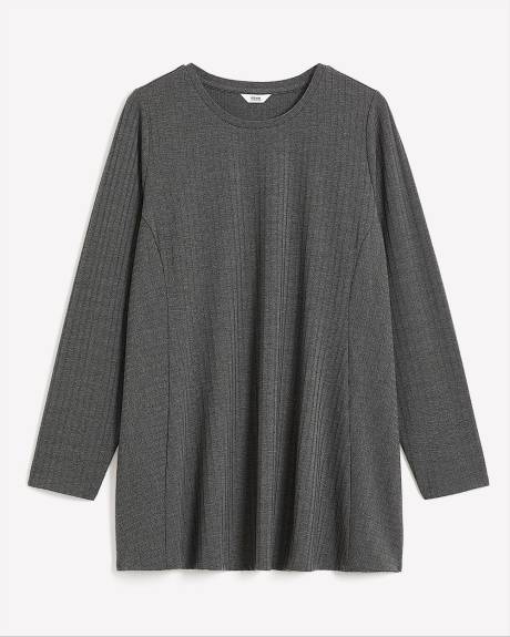 Tunique c&ocirc;tel&eacute;e avec coupe princesse