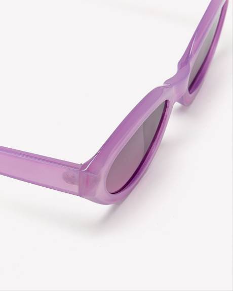 Cat-Eye Plastic Sunglasses