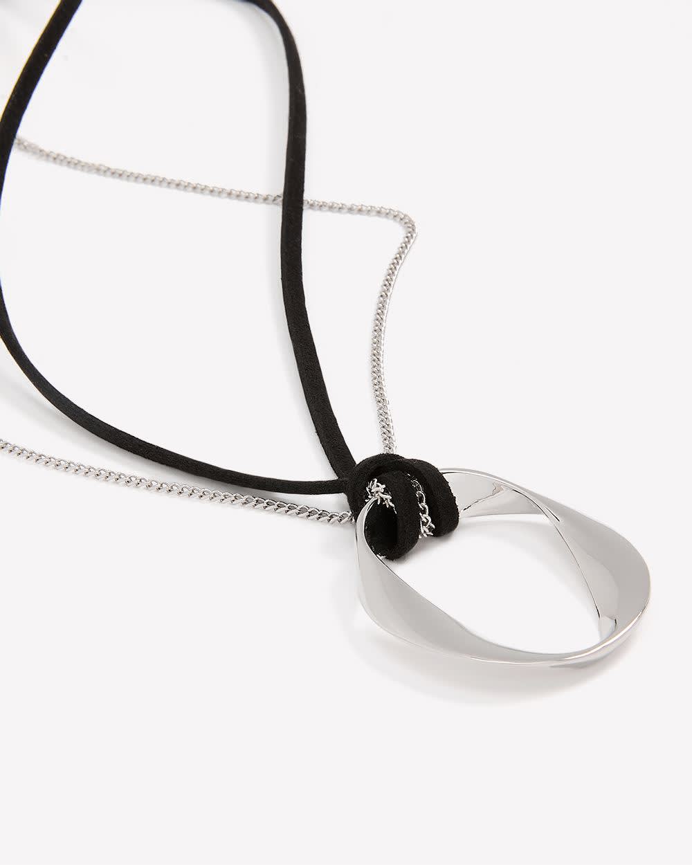 Short Chain and Rope Necklace with Pendant