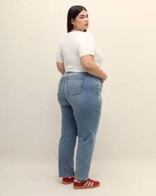 Curvy-Fit Straight-Leg Jean - d/C JEANS