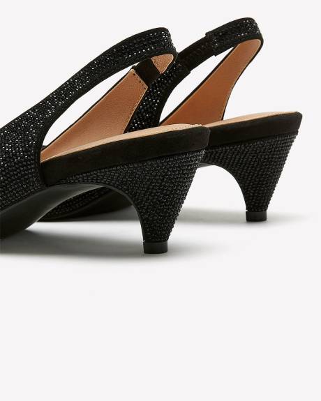 Chaussure-sandale noire à talons avec pierres scintillantes, pied très large