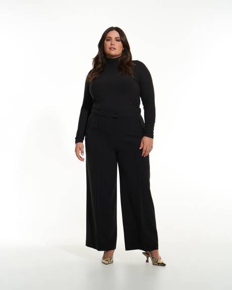 Mockneck Ribbed Tee - Addition Elle - PENN. Essentials