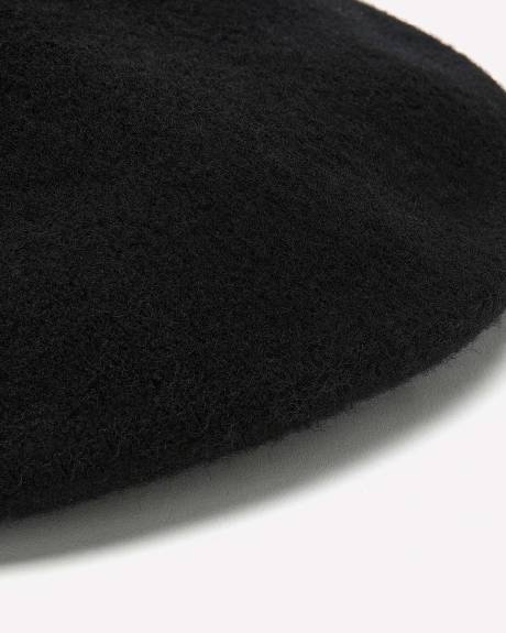 Black Wool Beret