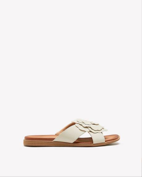 Wide Width, Flat Faux-Leather Joyful Sandal with Flower - Naturalizer