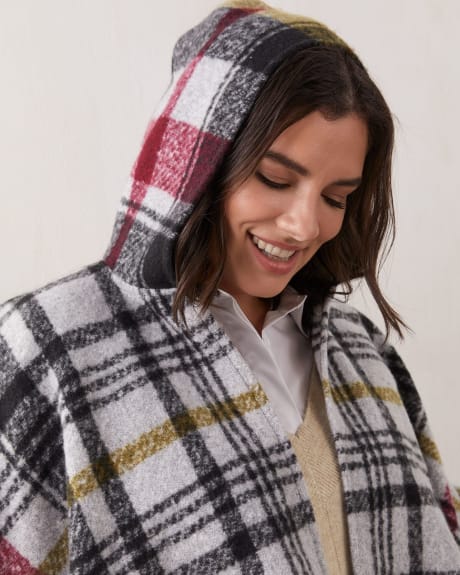 Super Soft Plaid Cape - In Every Story