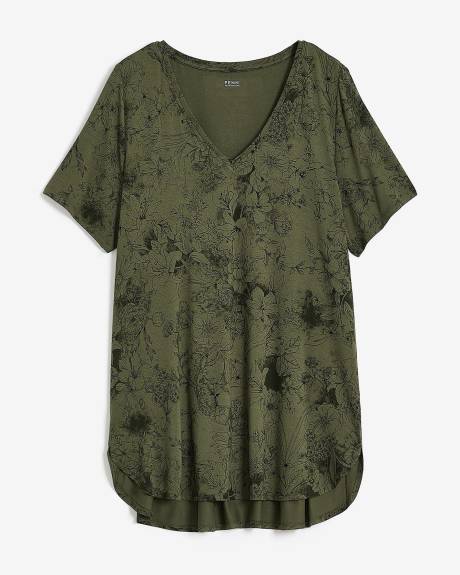 Printed Modern-Fit V-Neck Tunic - PENN. Essentials