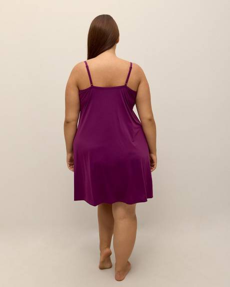 Nighty with Lace Inserts and Built-In Bra - Déesse Collection