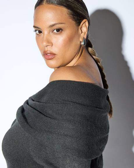 Meredith Shaw x PENN - Black Cold-Shoulder Sweater
