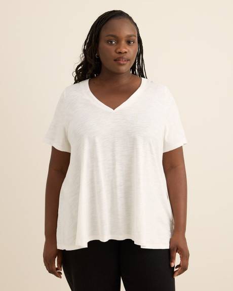 V-Neck Short-Sleeve Swing Top V-Neck Short-Sleeve Swing Top