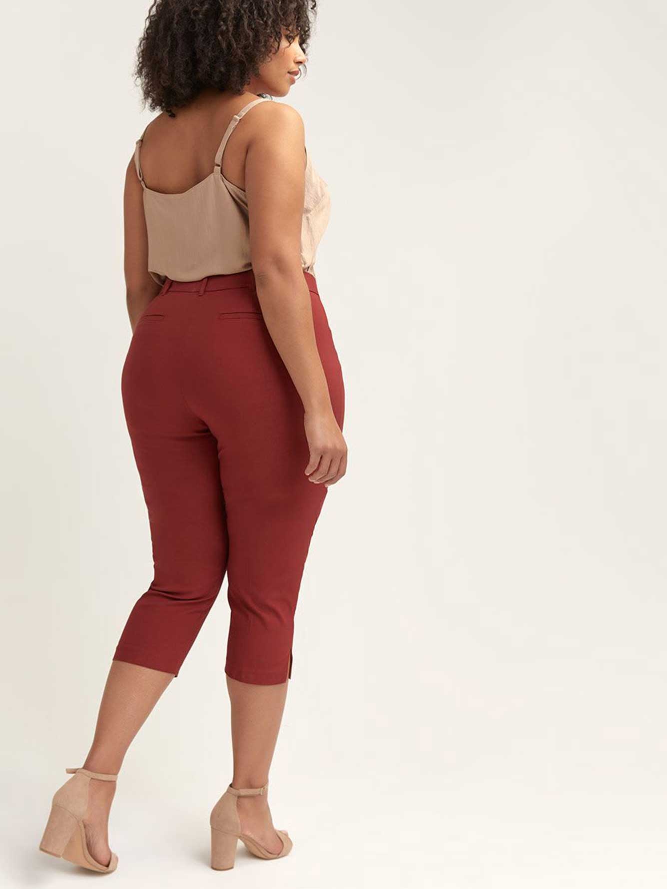 Savvy Chic Capri with Pockets Penningtons