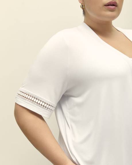 Cardigan ouvert à manches courtes avec détail décoratif