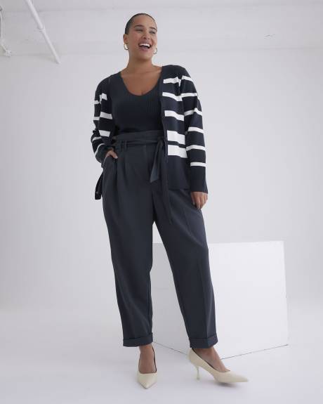 Cardigan en tricot côtelé ligné