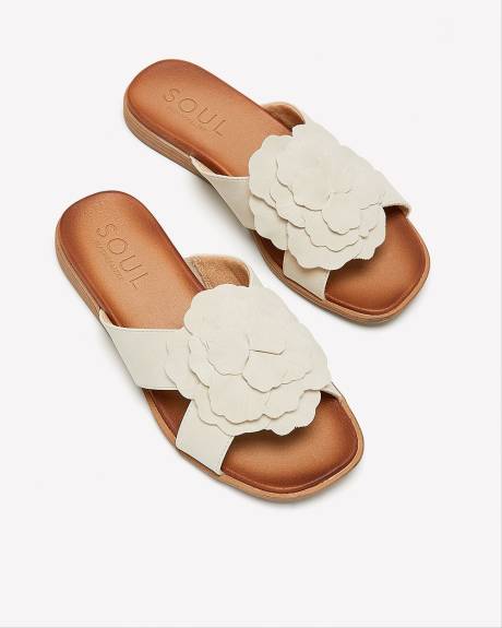 Wide Width, Flat Faux-Leather Joyful Sandal with Flower - Naturalizer