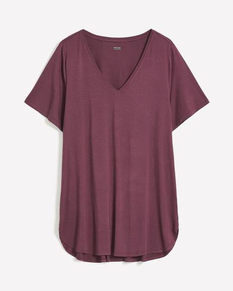 Modern-Fit Short-Sleeve Tunic - PENN. Essentials