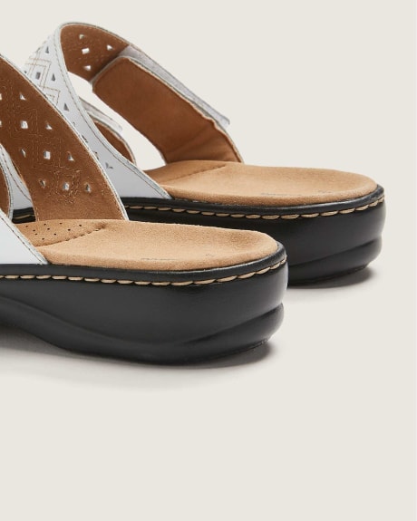 Wide-Fit Leisa Spice Sandals With Adjustable Straps - Clarks