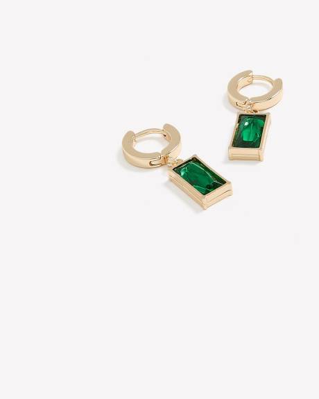 Boucles d'oreilles avec pendant à pierre verte