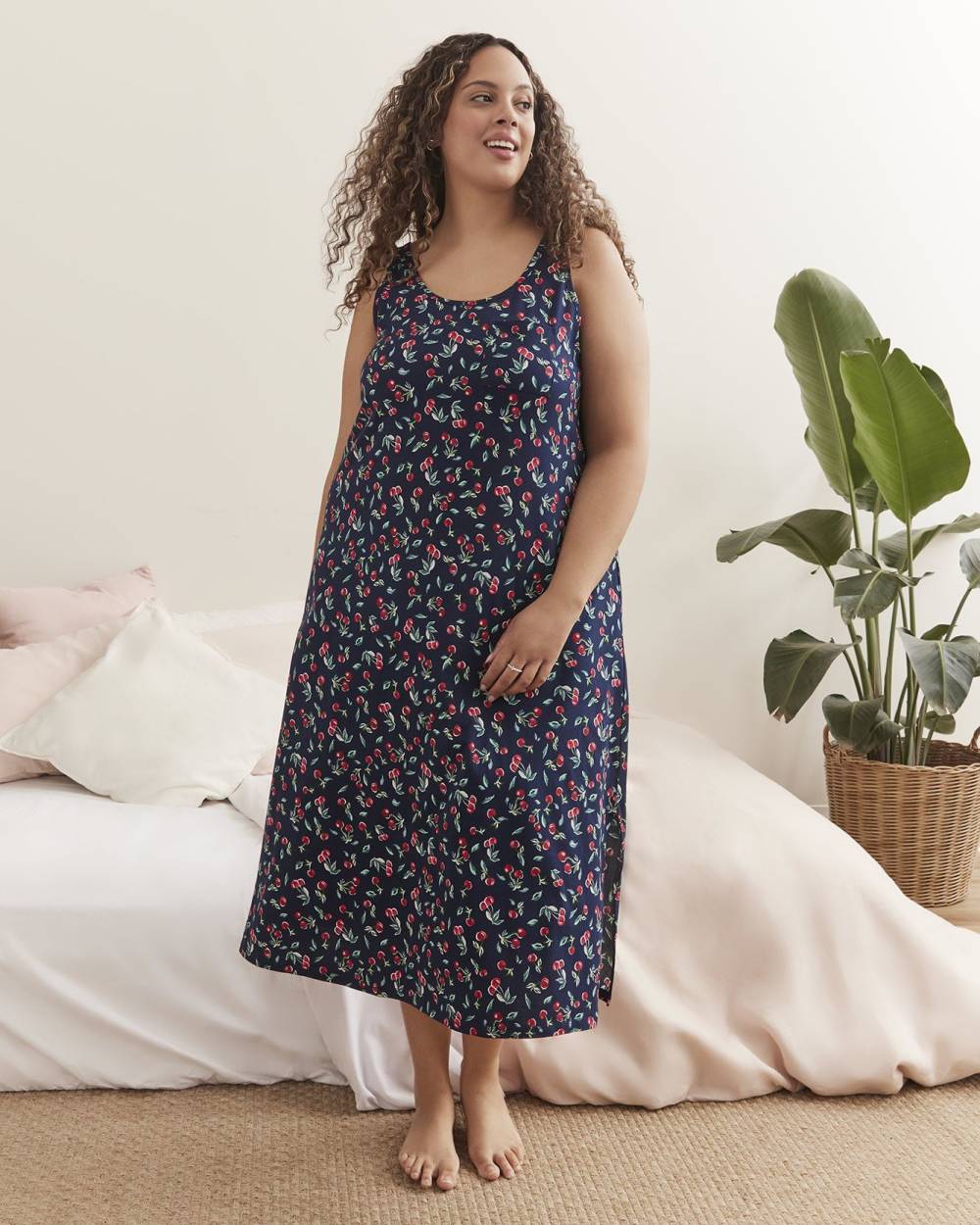 Cherry-Print Sleeveless Long Sleepshirt - ti Voglio