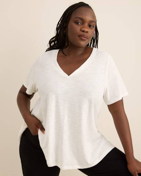 V-Neck Short-Sleeve Swing Top V-Neck Short-Sleeve Swing Top