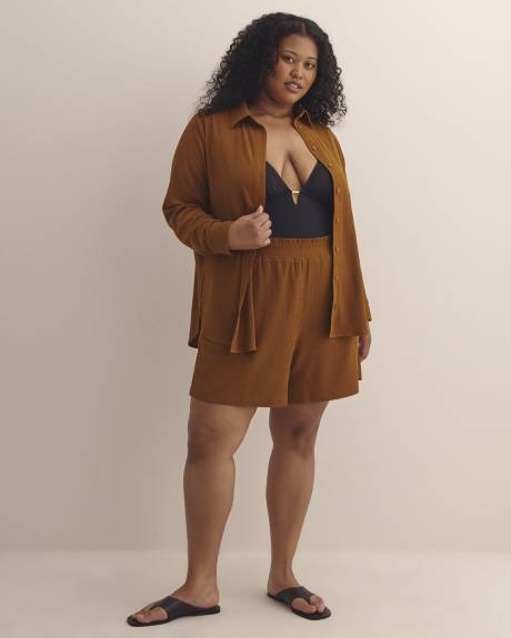 Buttoned-Down Long Sleeve Knit Shirt