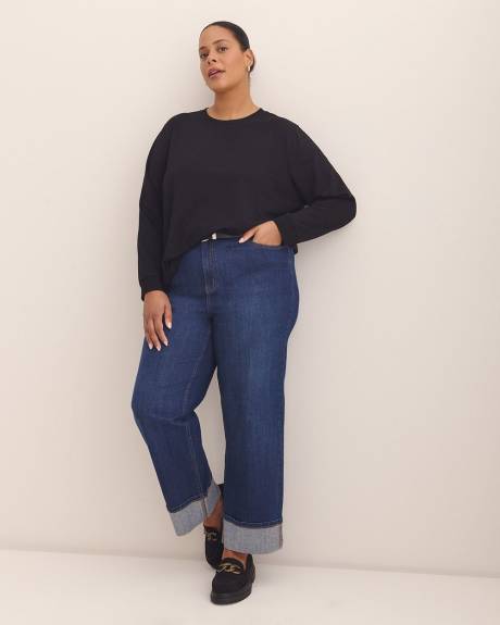 Boyfriend-Fit Crewneck Sweatshirt - PENN. Essentials