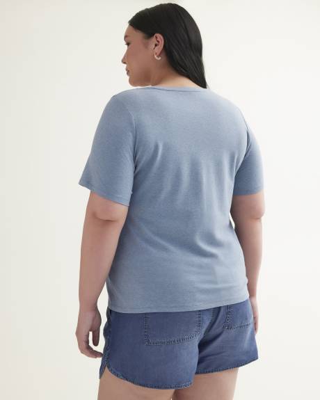T-shirt à manches courtes et encolure ronde, coupe silhouette