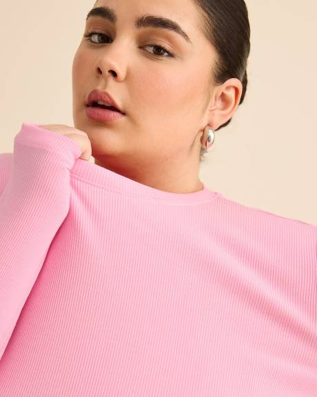 Boyfriend-Fit Ribbed Knit Tee - PENN. Essentials