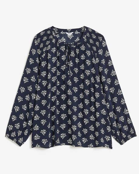 Blouse avec col fendu et smocks aux épaules, tissu responsable