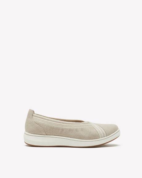 Chaussure à enfiler Breeze Sky Air, pied large - Clarks