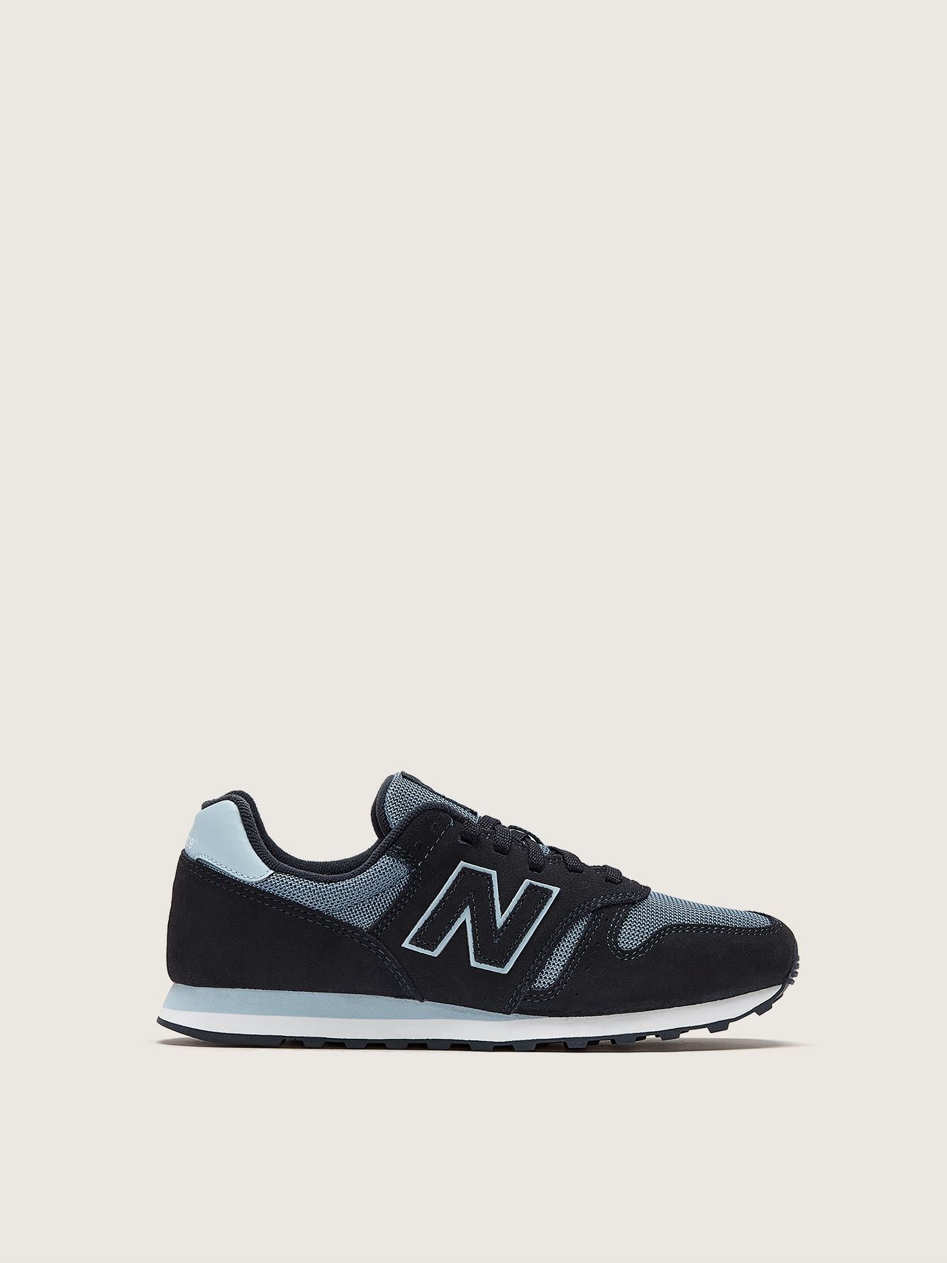 womens new balance wide width sneakers