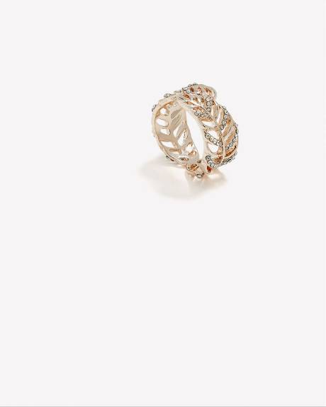 Bague rose doré en forme de feuille
