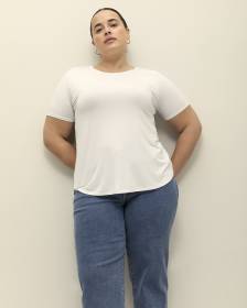 Modern-Fit Crew Neck T-Shirt - Addition Elle - PENN. Essentials