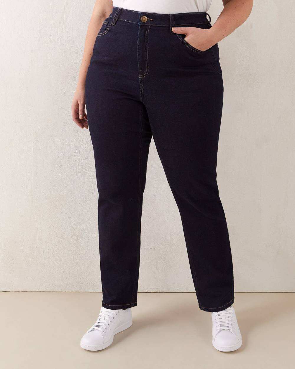 Tall, Curvy Fit Straight-Leg Jeans - d/C Jeans