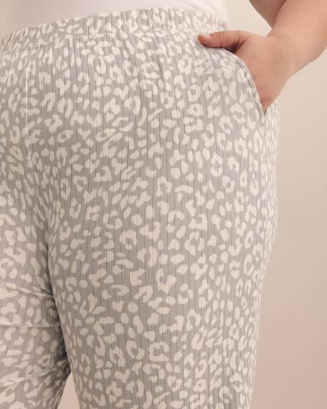 Grey Leopard-Print Cropped Ribbed Pyjama Pant - Déesse Collection