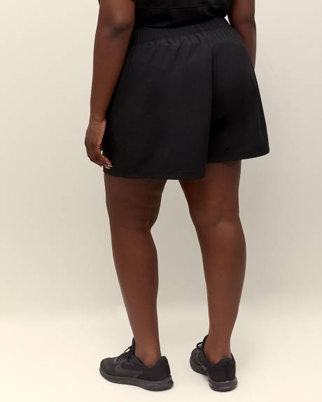 Responsible, 4-Way Stretch Bermuda Shorts with Perforated Detail
