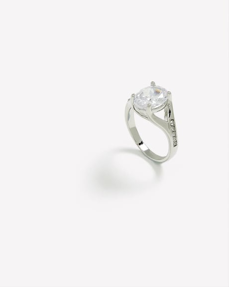 Cocktail Ring with Cubic Zircon